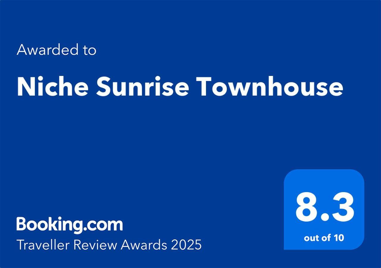 Niche Sunrise Townhouse Βίλα Τσέλμσφορντ Εξωτερικό φωτογραφία